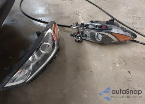 2018 Hyundai Elantra Sel from USA, damaged, VIN 5NPD84LF2JH265945